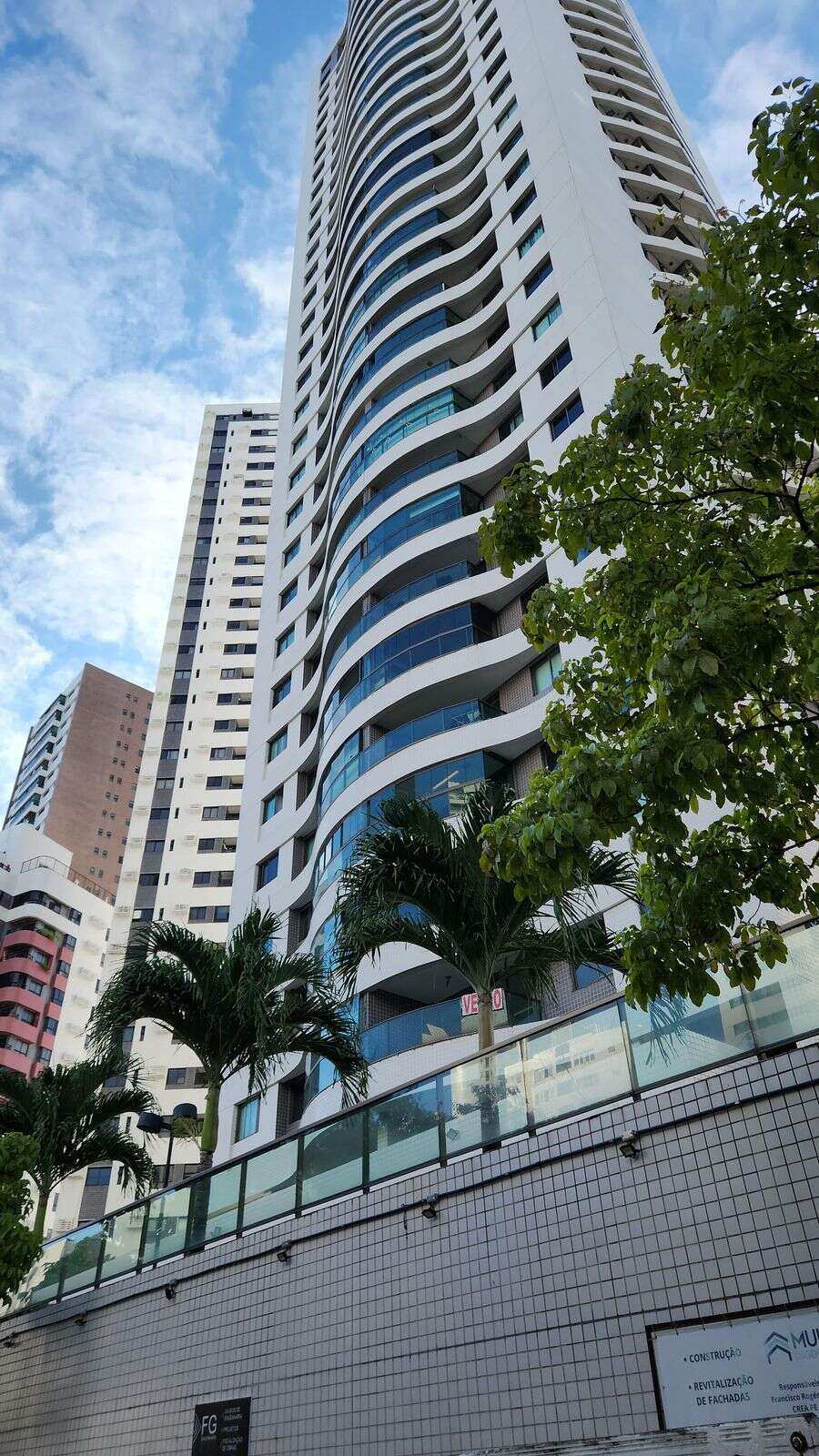 Apartamento à venda, com 4 quartos, 165m² - Jean Hallyson | Consultor Imobiliário em Recife